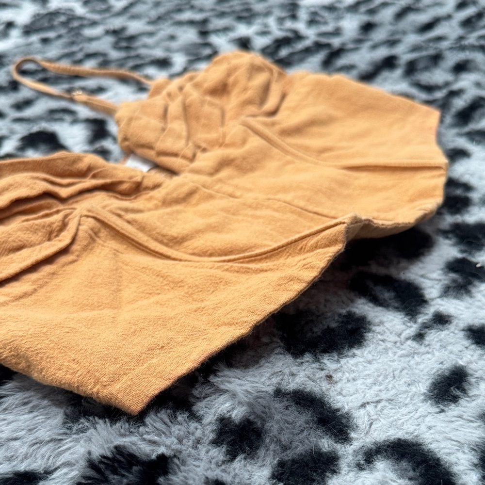 Stylish Orange Crop Top with Straps - Picture 4 of 5